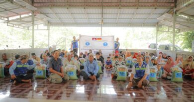 (Khmer) សកម្មភាពចែកកញ្ចប់អាហារក្នុងខែរ៉ម៉ាឌន ឆ្នាំ២០២៥ (Khmer) សកម្មភាពចែកកញ្ចប់អាហារក្នុងខែរ៉ម៉ាឌន ឆ្នាំ២០២៥